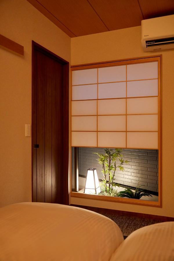 古今 天下茶屋 With A Private Parking Lot And A Half Open-Air Bath And Direct To Kix Villa Osaka Exterior foto