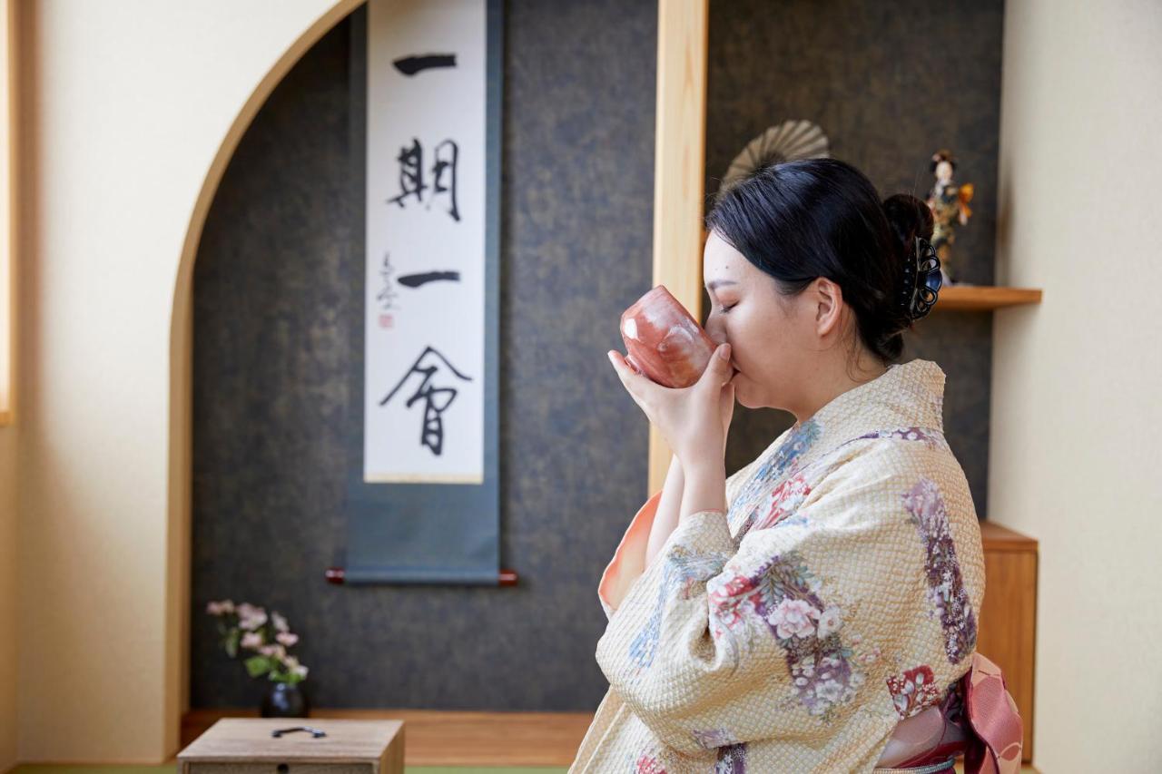 古今 天下茶屋 With A Private Parking Lot And A Half Open-Air Bath And Direct To Kix Villa Osaka Exterior foto